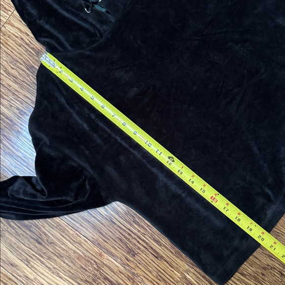 Wild Fable black velvet hoodie sweatshirt size small - Picture 9 of 9